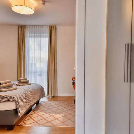 Goldammer 03 Im Wreecher Idyll Ruegen By Ruyastay Διαμέρισμα