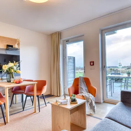 Goldammer 03 Im Wreecher Idyll Ruegen By Ruyastay